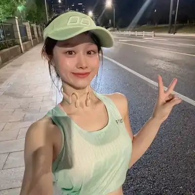 黄晨